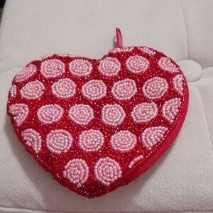 Euc! Heart Beaded Coin Purse